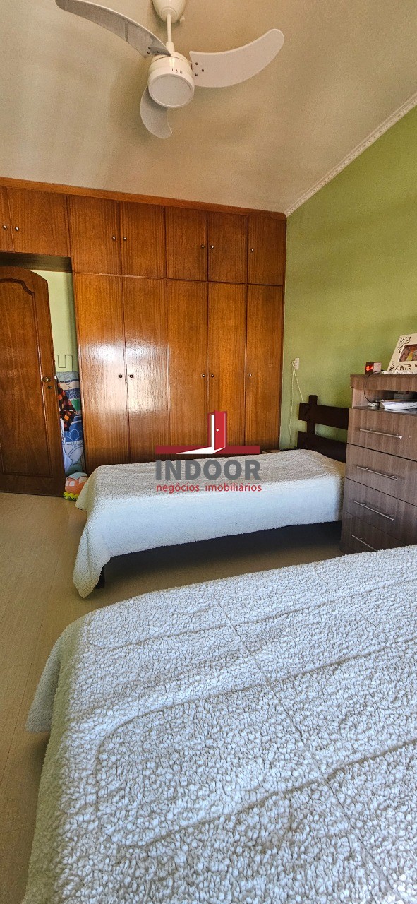 Casa, 3 quartos, 240 m² - Foto 48