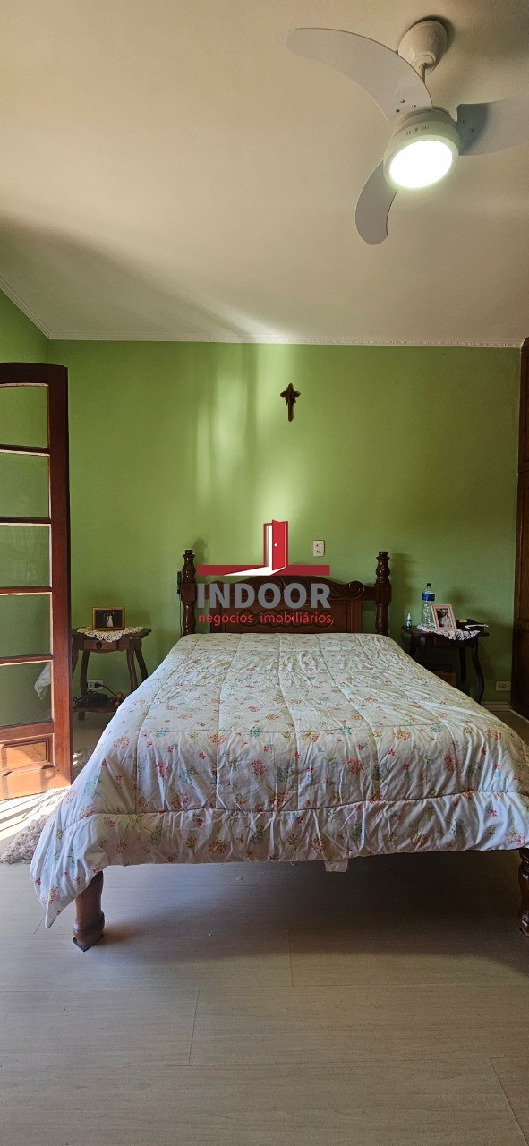 Casa, 3 quartos, 240 m² - Foto 31