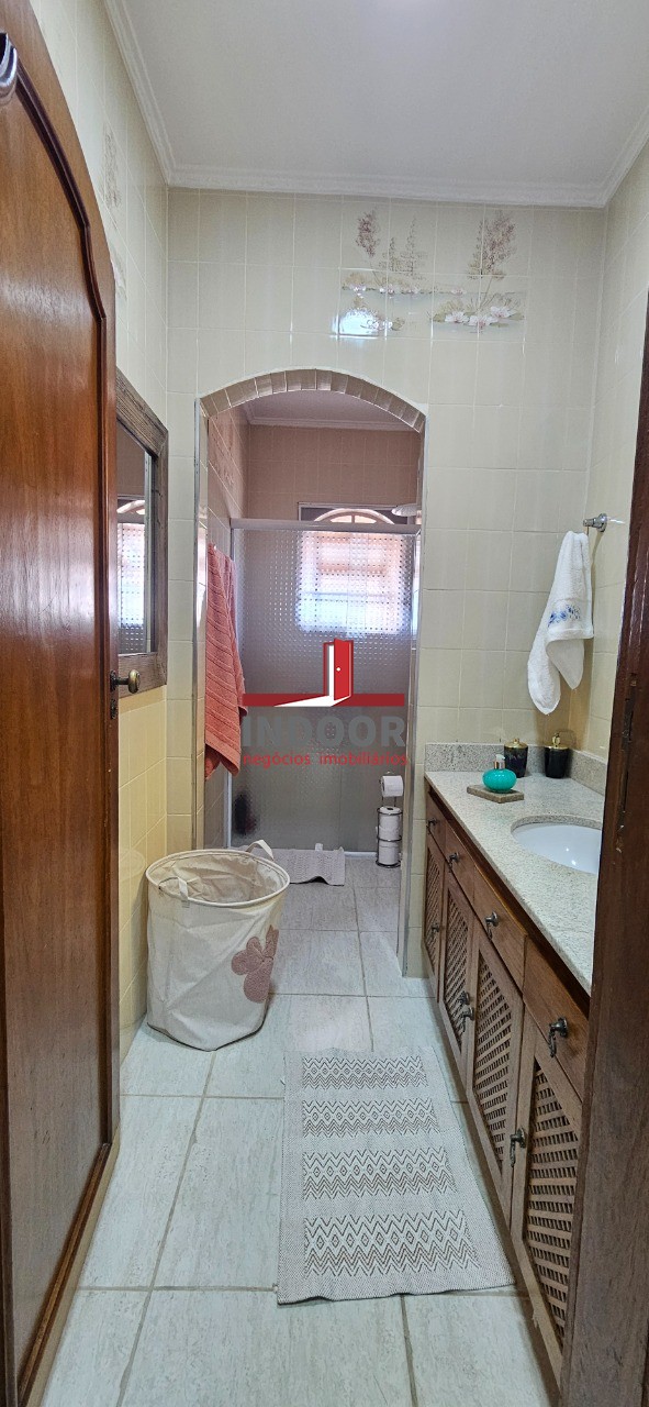 Casa, 3 quartos, 240 m² - Foto 16