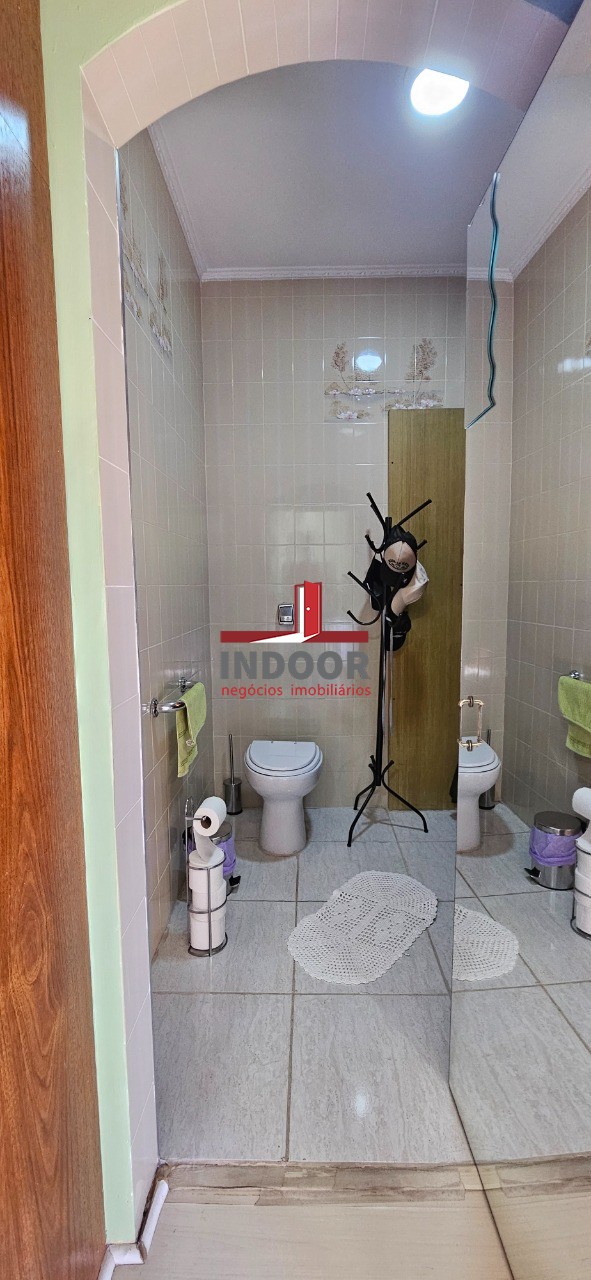 Casa, 3 quartos, 240 m² - Foto 32