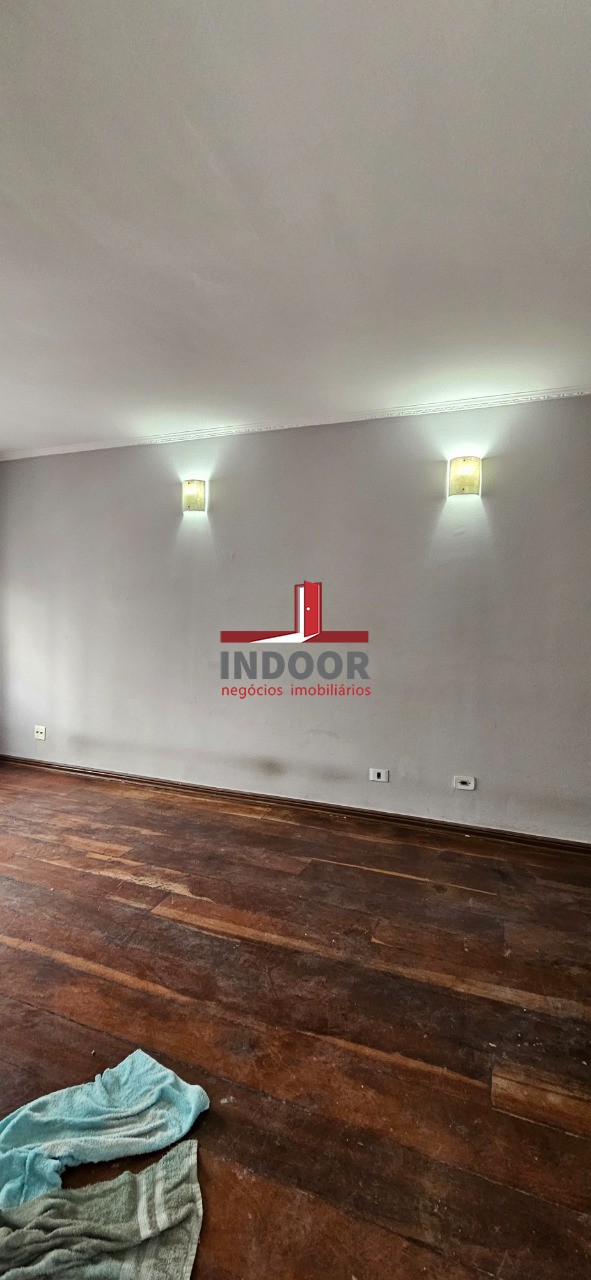 Casa para locação na Vila Aurora: 2 suítes, 2 vagas 140m² - São Paulo-SP.