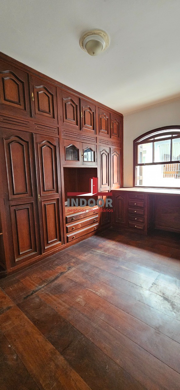 Casa para locação na Vila Aurora: 2 suítes, 2 vagas 140m² - São Paulo-SP.