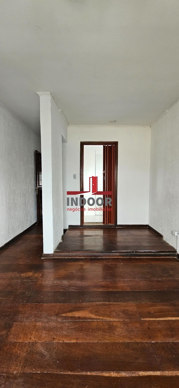 Casa para locação na Vila Aurora: 2 suítes, 2 vagas 140m² - São Paulo-SP.
