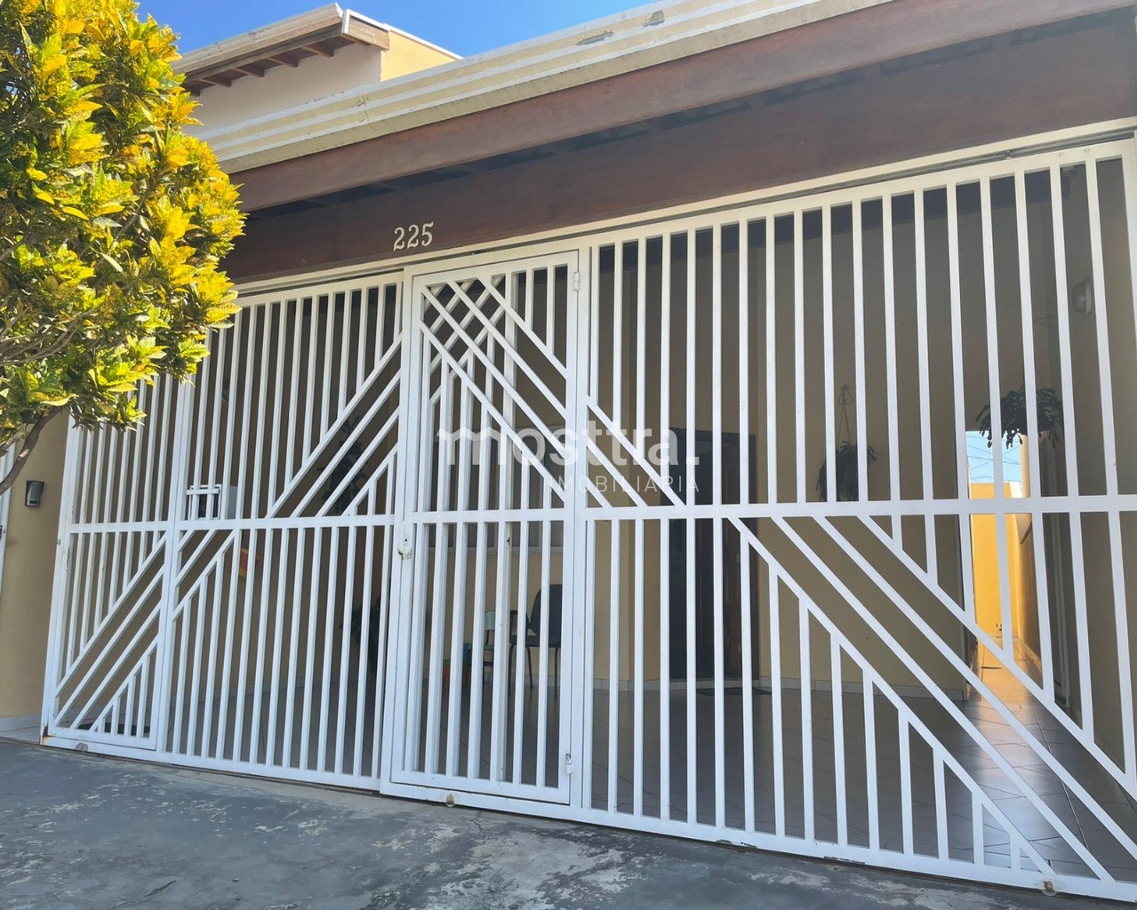 Imóvel à venda de 140m² localizado no bairro residencial vil