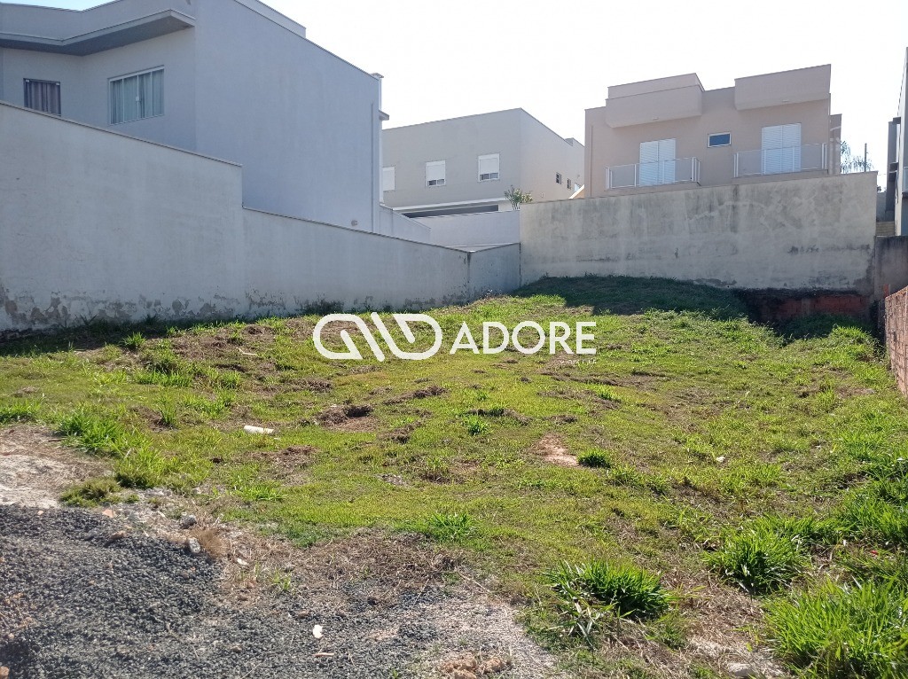 Terreno à venda no Condomínio Lagos D' Icaraí em Salto/SP.  Terreno em Aclive Excelente localização  Condomínio com ótima infraestrutura.  Esse imóvel