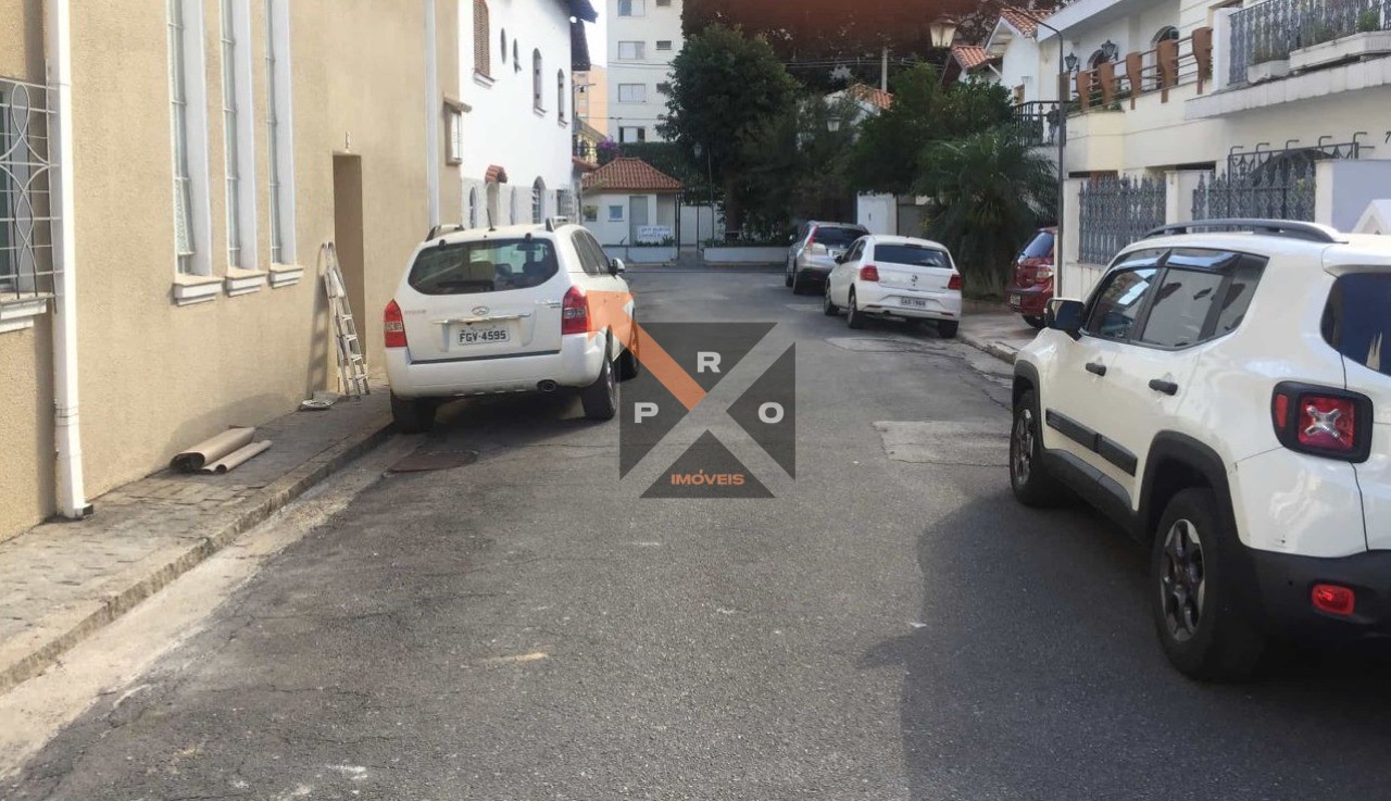 Casa à venda com 5 quartos, 260m² - Foto 33