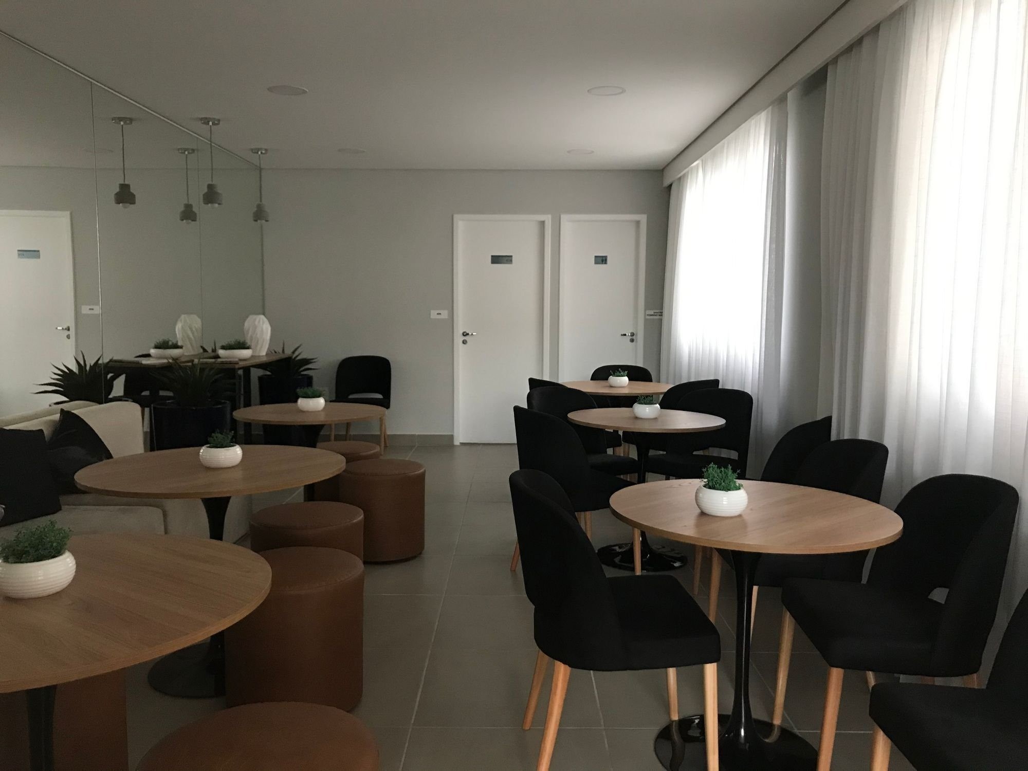 Apartamento à venda com 2 quartos, 38m² - Foto 19