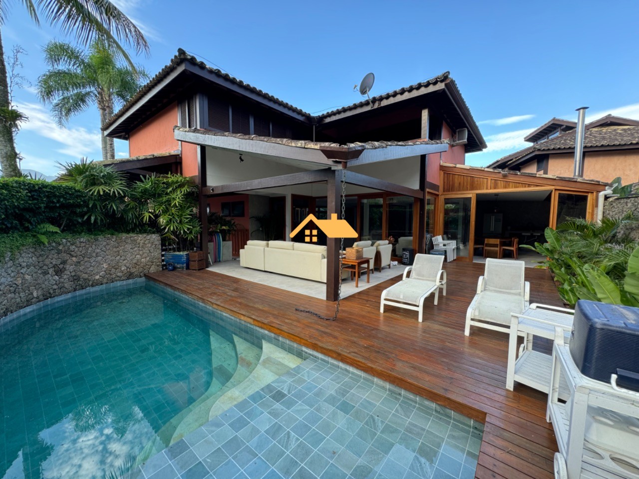 Casa de Condomínio, 4 quartos - Foto 1