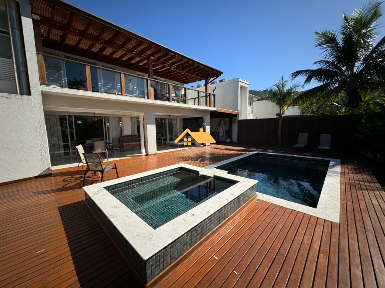 Casa de Condomínio, 5 quartos - Foto 1