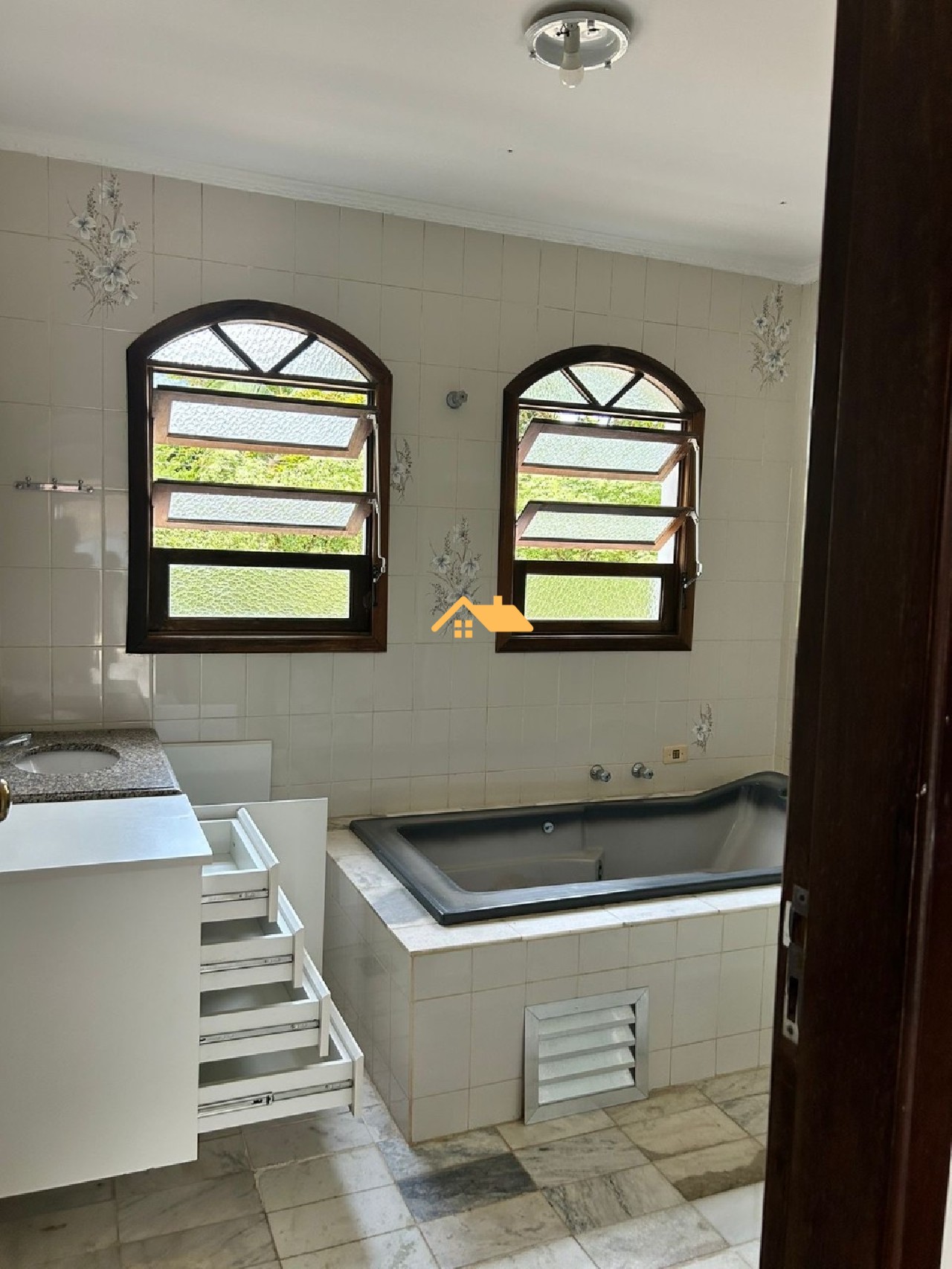 Casa, 6 quartos, 330 m² - Foto 15
