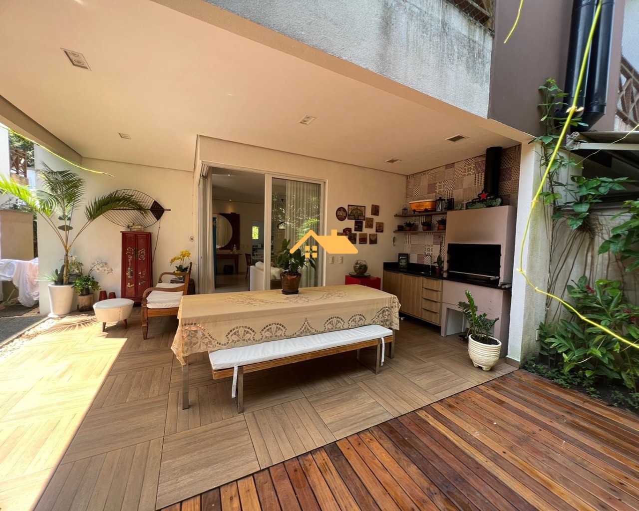 Casa de Condomínio, 4 quartos - Foto 1
