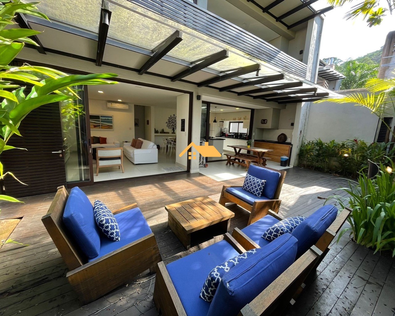 Casa de Condomínio, 3 quartos - Foto 1