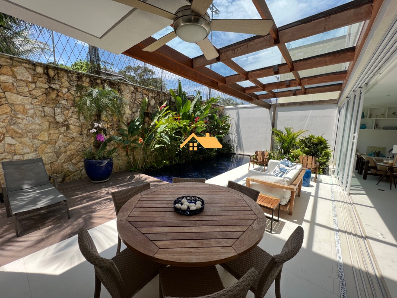 Casa de Condomínio, 5 quartos - Foto 1