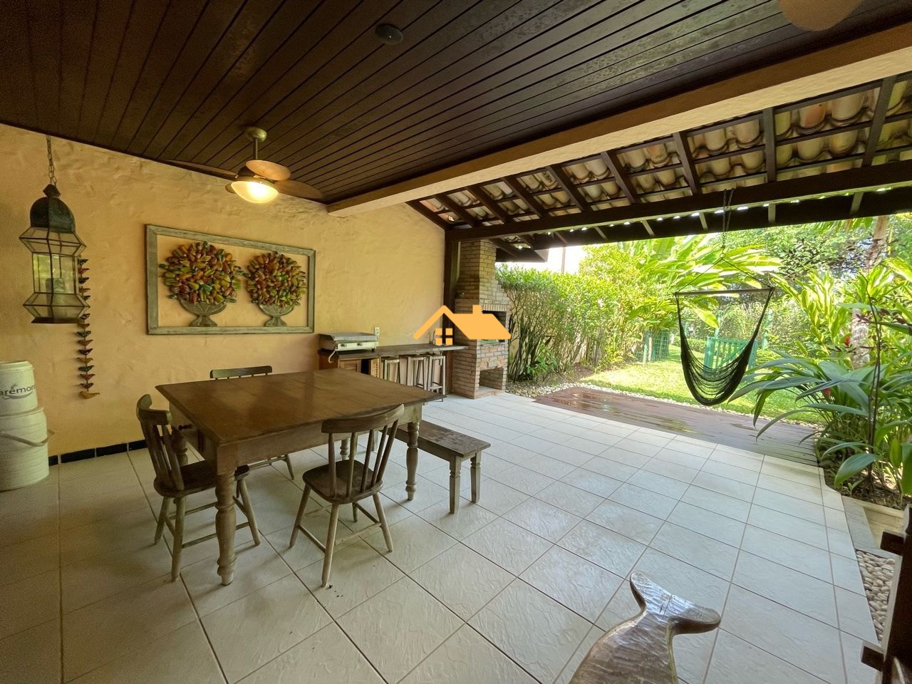 Casa de Condomínio, 4 quartos - Foto 1