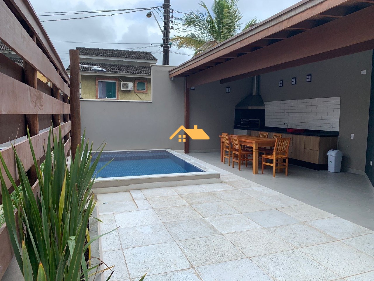 Casa de Condomínio, 4 quartos - Foto 1