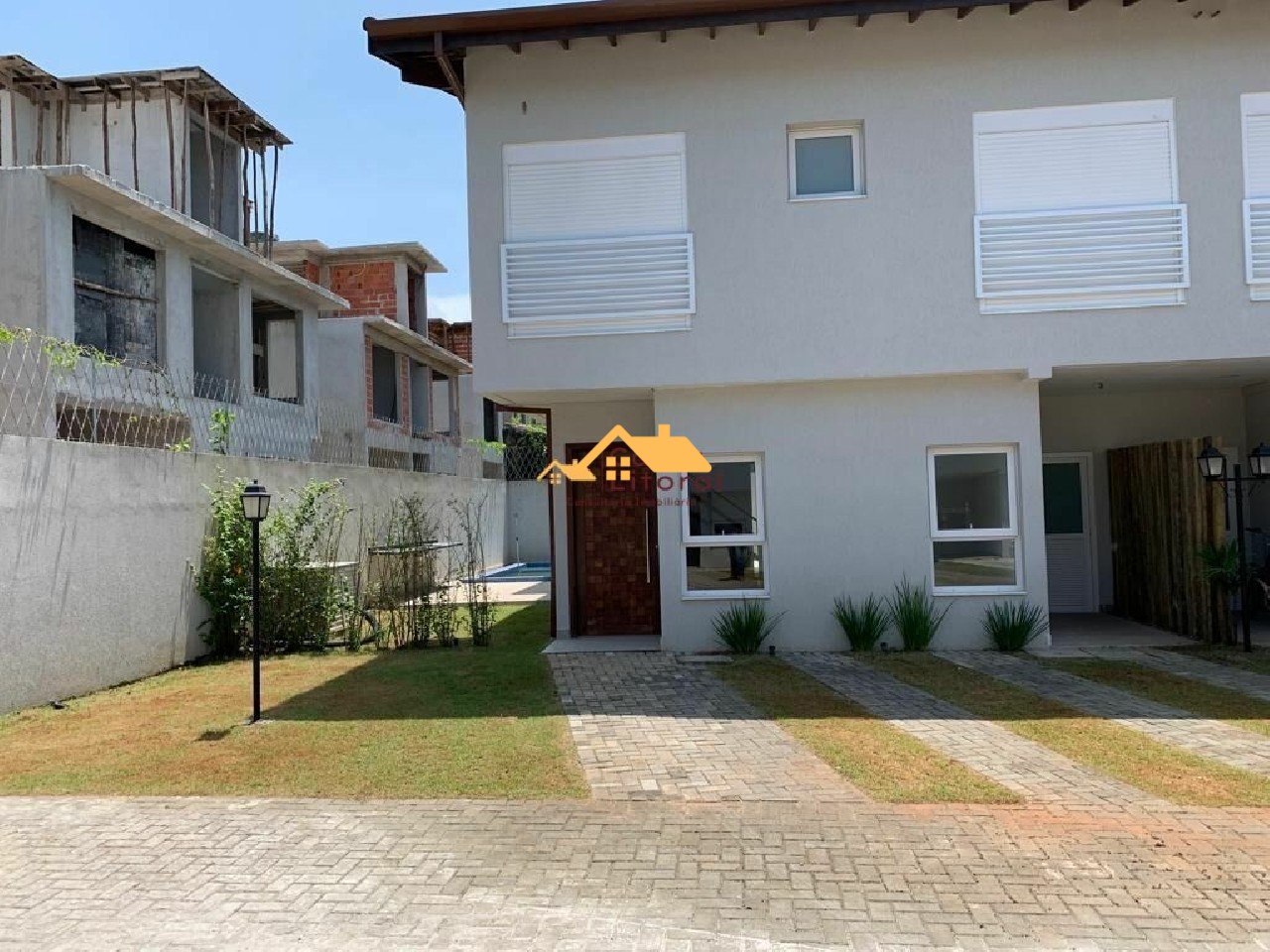 Casa de Condomínio, 4 quartos - Foto 1