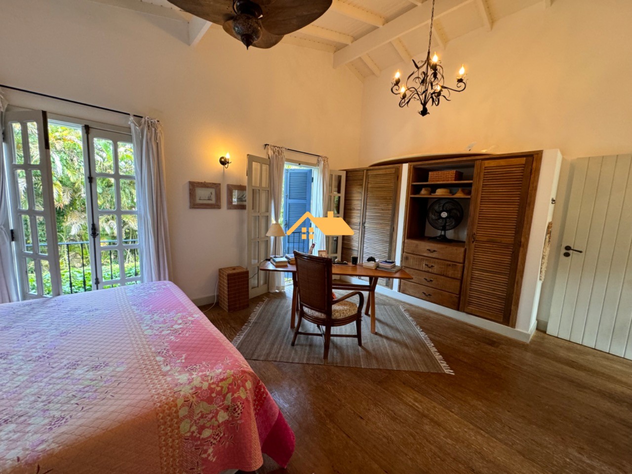 Casa, 5 quartos, 200 m² - Foto 17