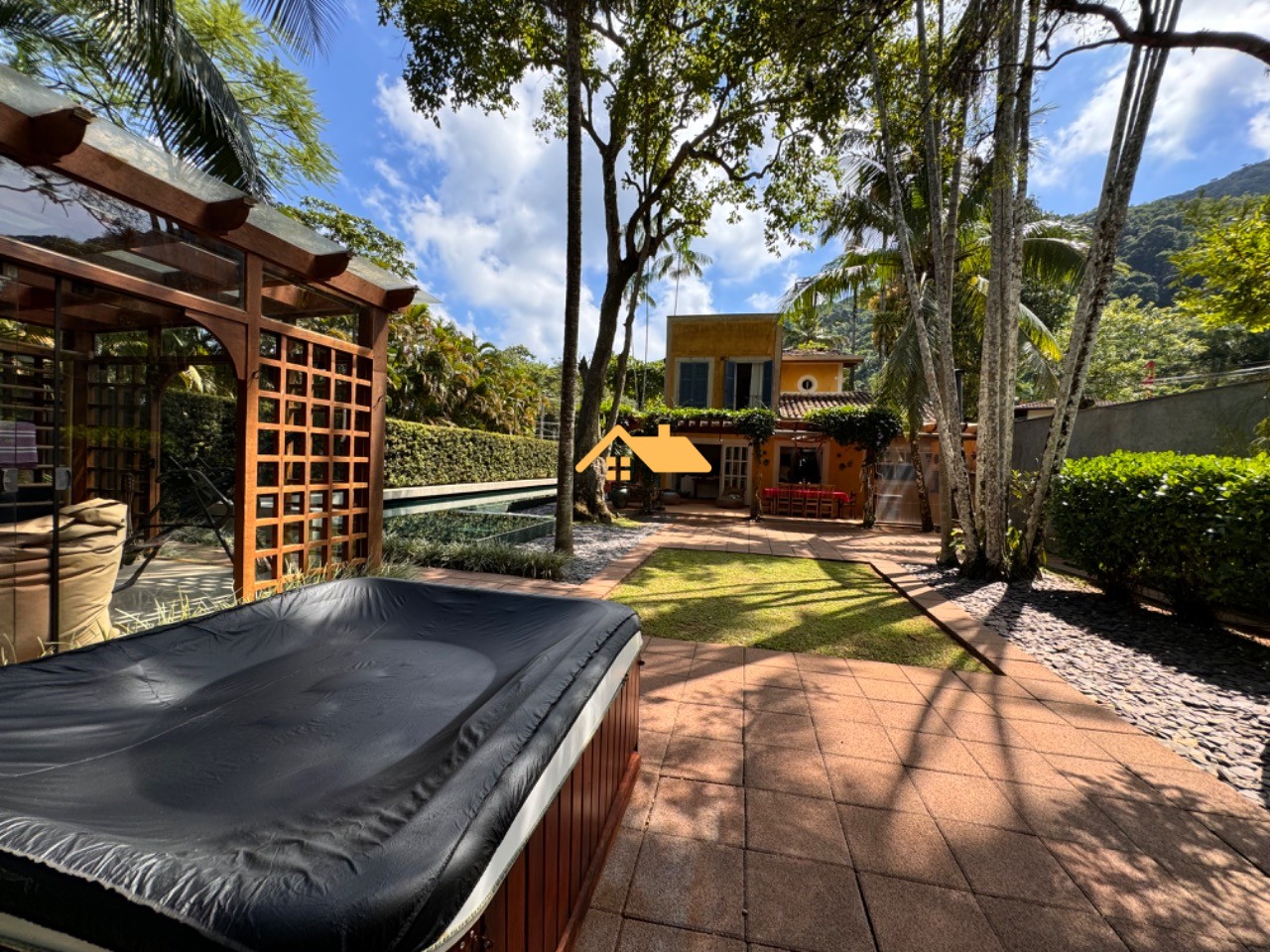 Casa, 5 quartos, 200 m² - Foto 36