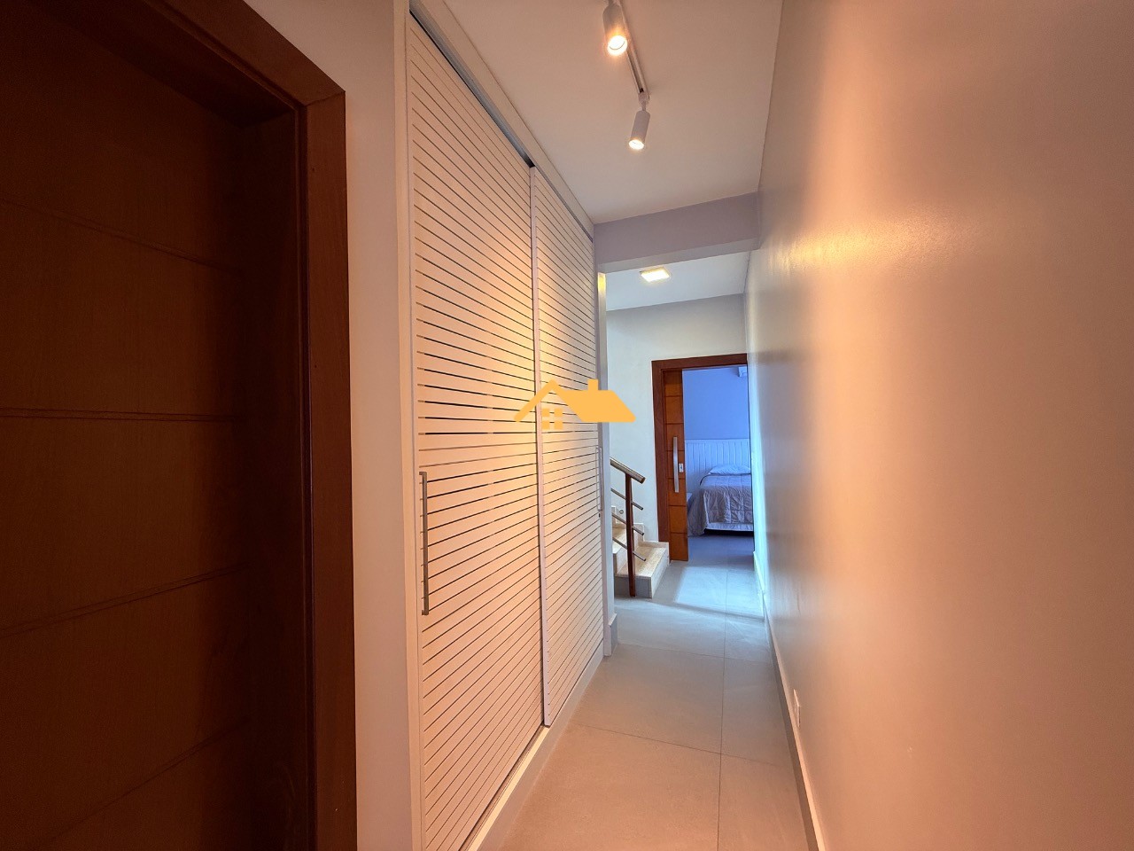 Casa, 5 quartos, 300 m² - Foto 55