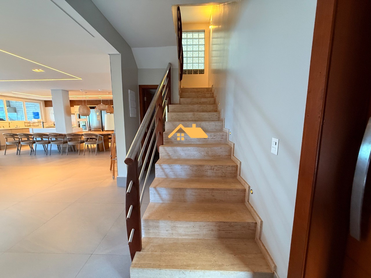 Casa, 5 quartos, 300 m² - Foto 32