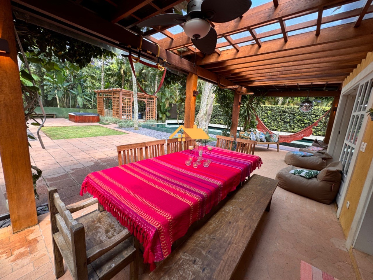 Casa, 5 quartos, 200 m² - Foto 31