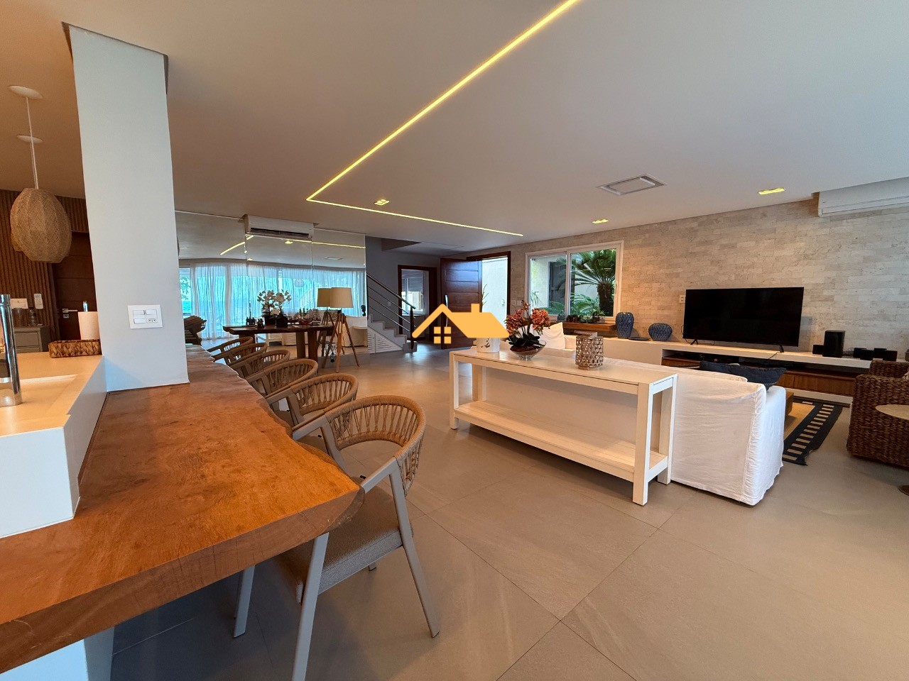 Casa, 5 quartos, 300 m² - Foto 16