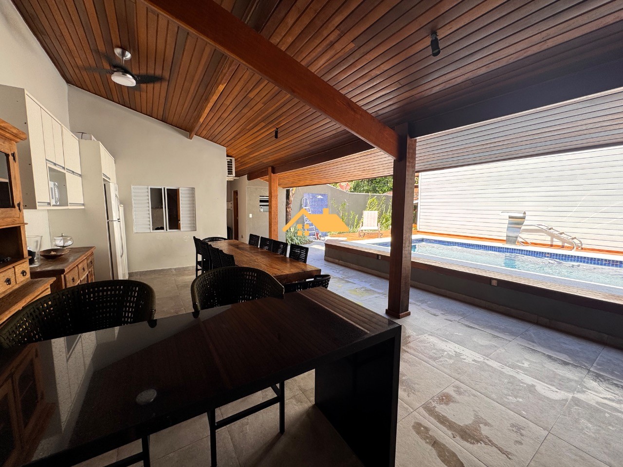Casa, 5 quartos, 230 m² - Foto 19