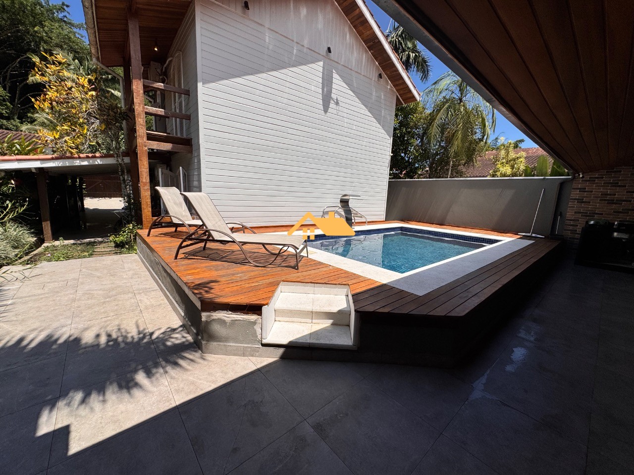Casa, 5 quartos, 230 m² - Foto 23