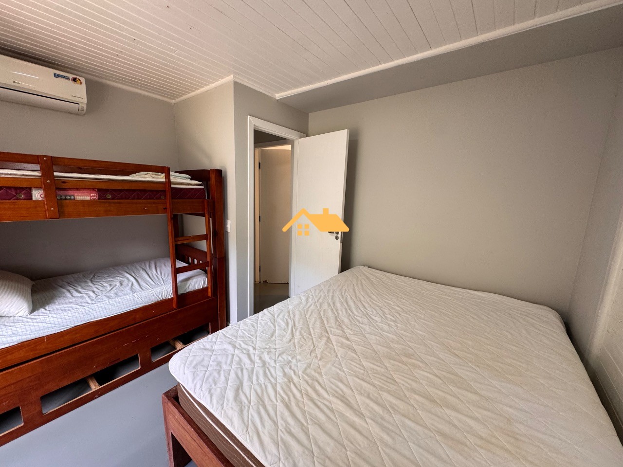Casa, 5 quartos, 230 m² - Foto 10