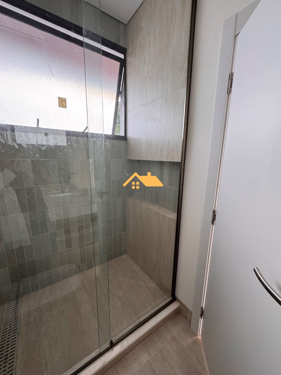 Casa, 3 quartos, 250 m² - Foto 11
