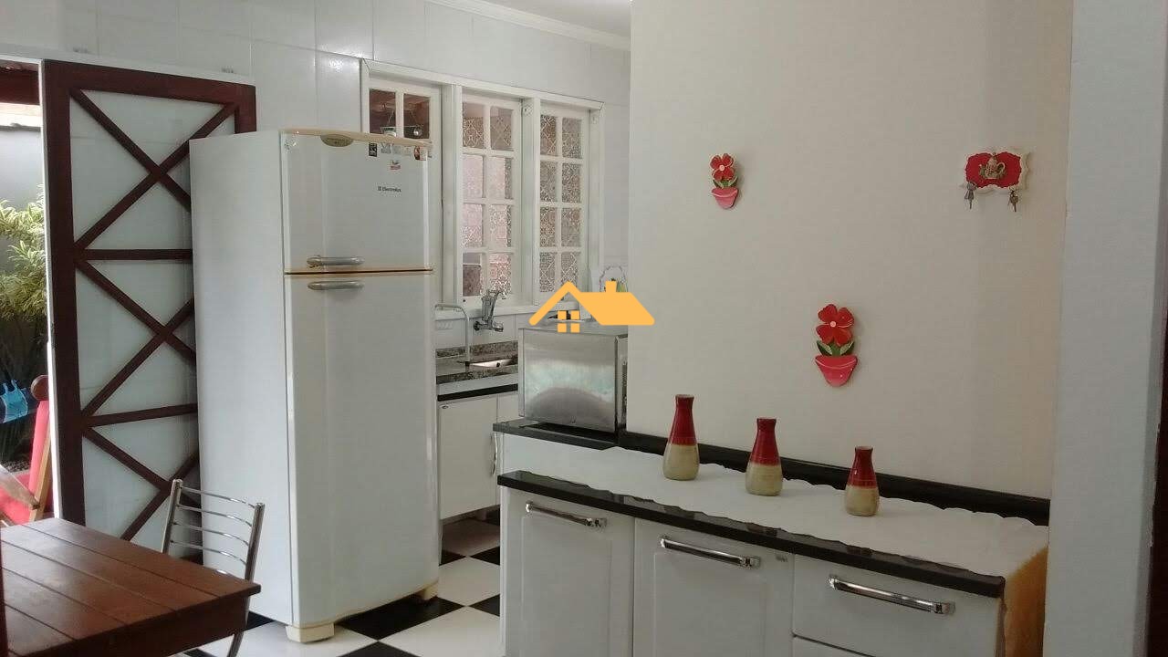 Casa, 3 quartos, 140 m² - Foto 3