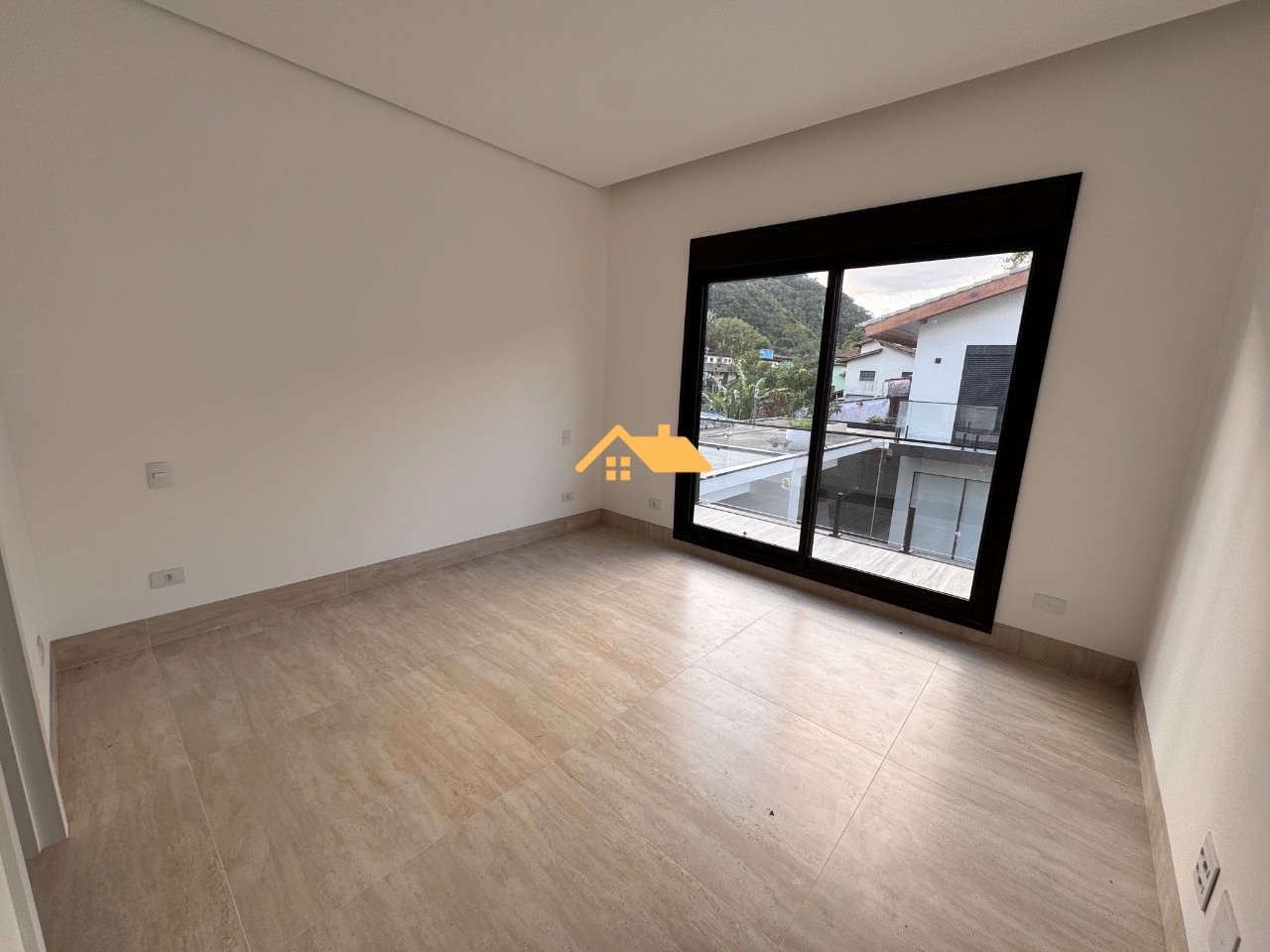 Casa, 3 quartos, 250 m² - Foto 10