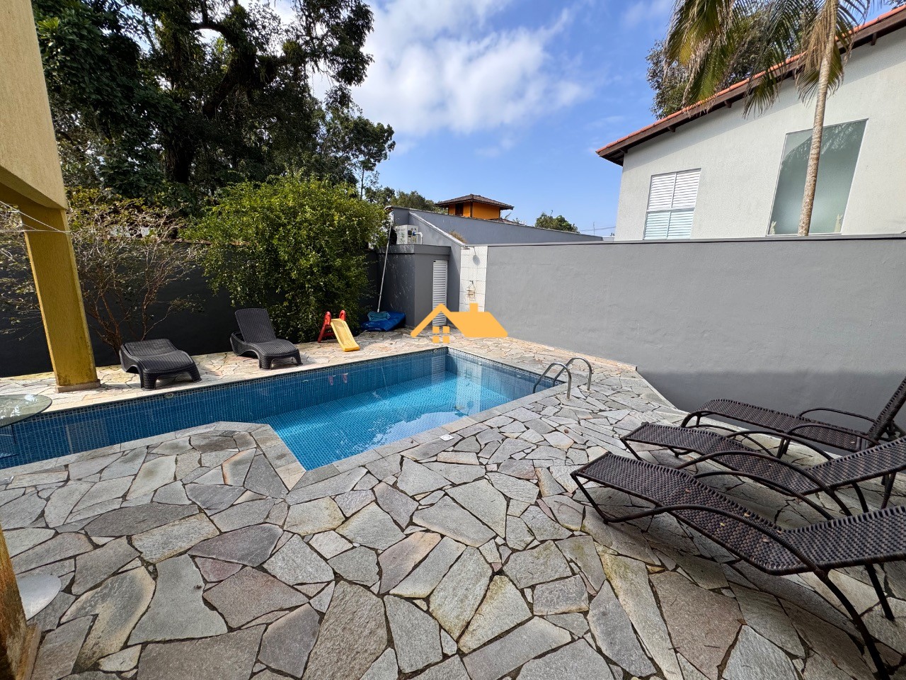 Casa, 3 quartos, 253 m² - Foto 25