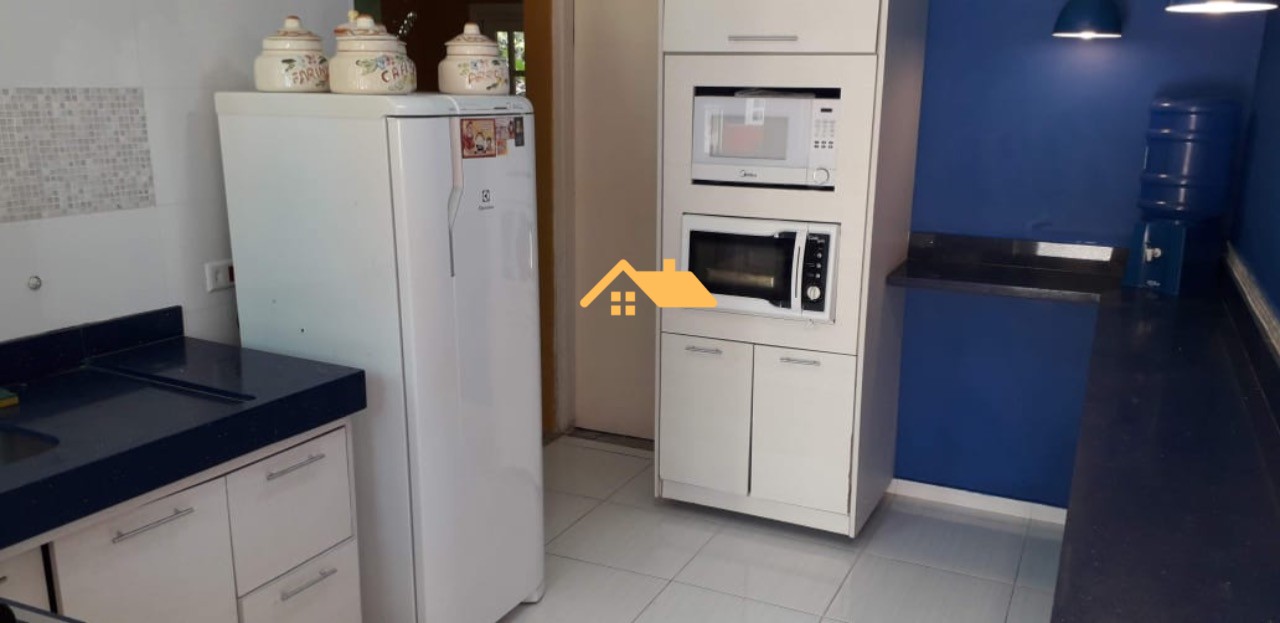 Casa, 5 quartos, 200 m² - Foto 25