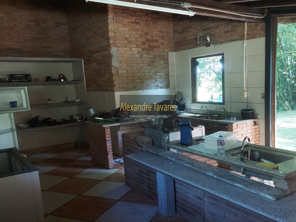 Oportunidade de Investimento! Excepcional espaço e localização - Barra do una