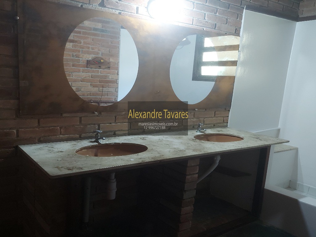 Oportunidade de Investimento! Excepcional espaço e localização - Barra do una