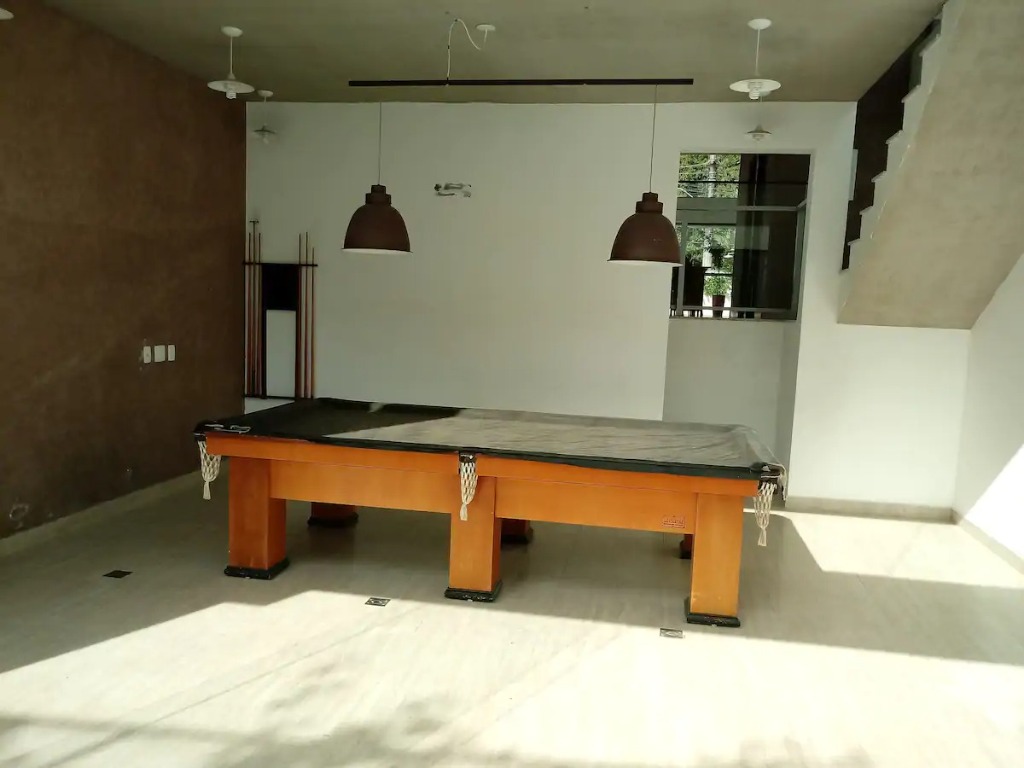 Linda casa em condominio com 5 dormitórios em Camburi localização privilegiada