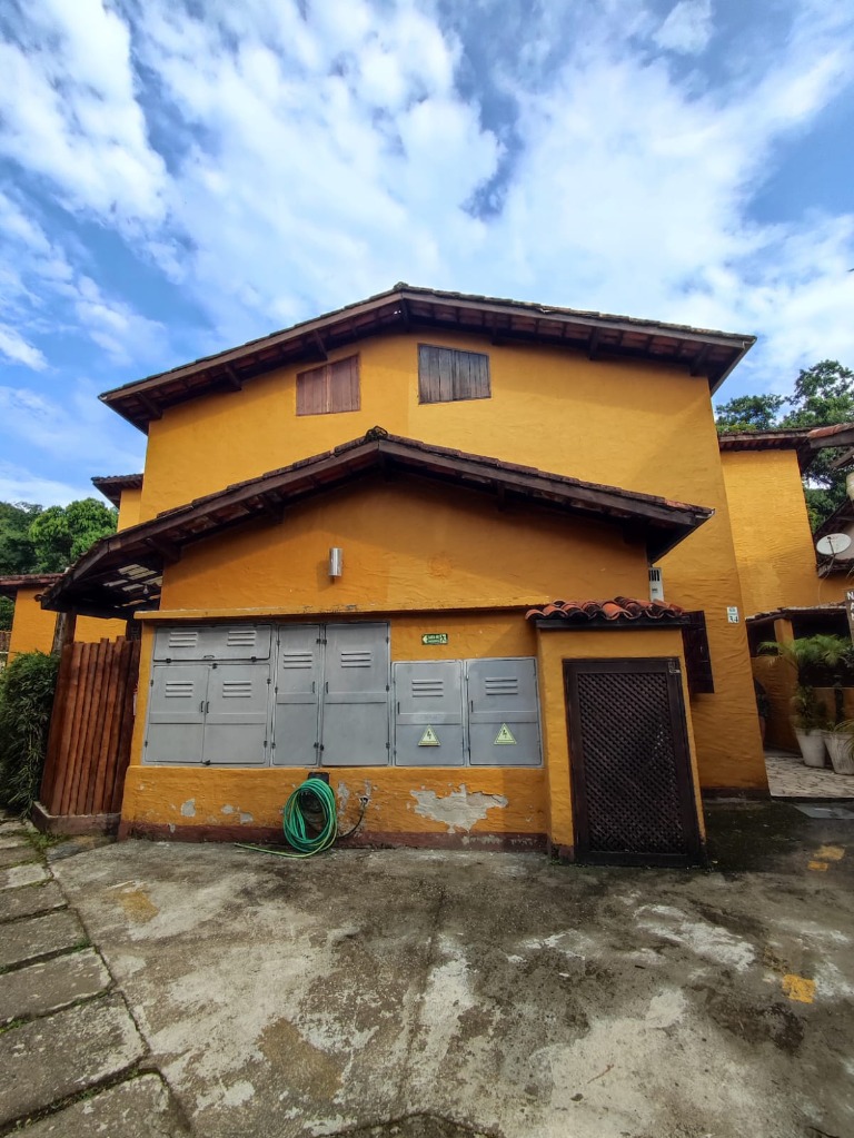 Casa residencial em são sebastião - sp, boiçucanga