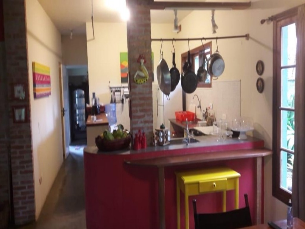 Casa residencial em são sebastião - sp, boiçucanga