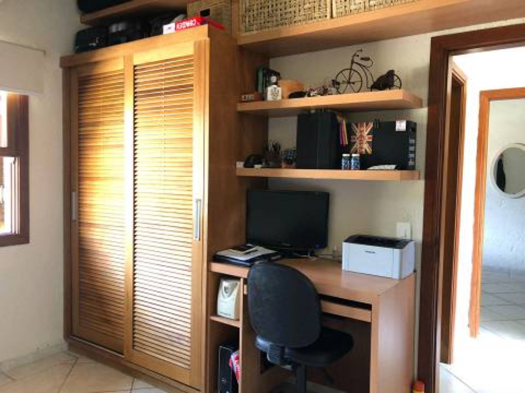 Casa residencial em são sebastião - sp, boiçucanga