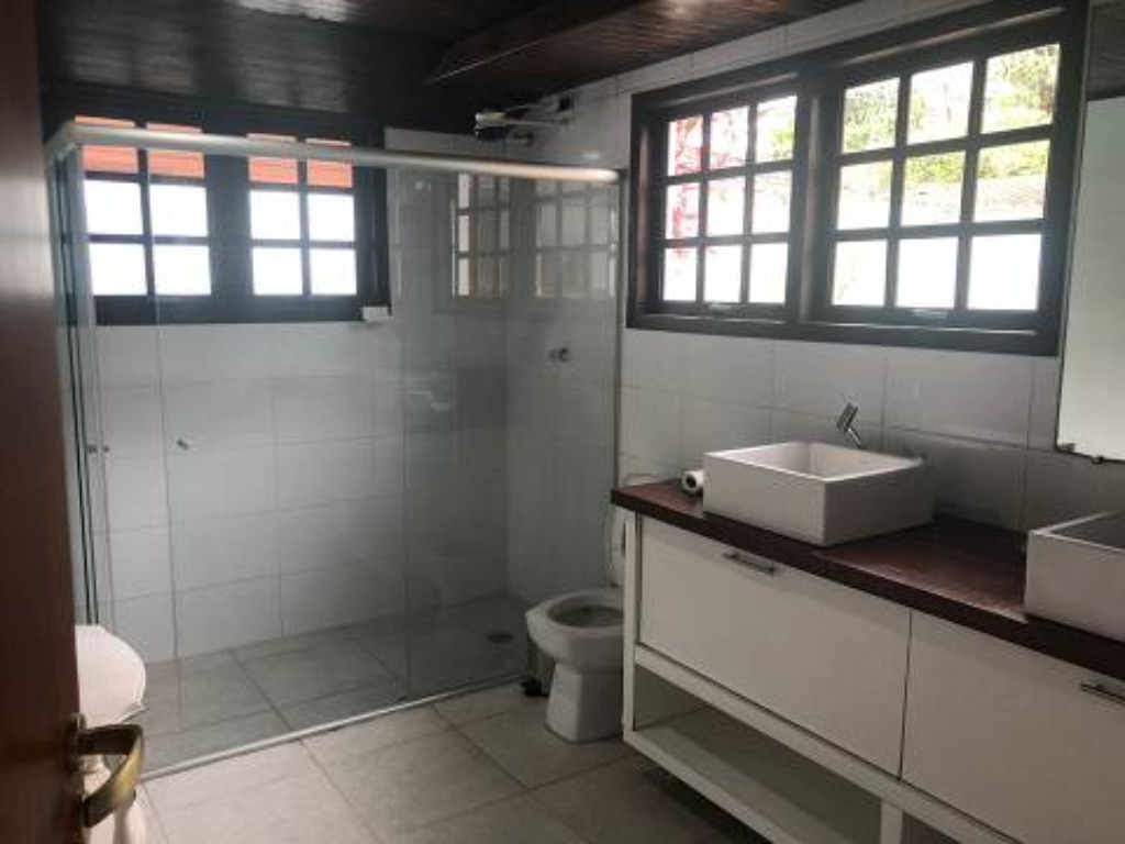 Casa residencial em são sebastião - sp, boiçucanga