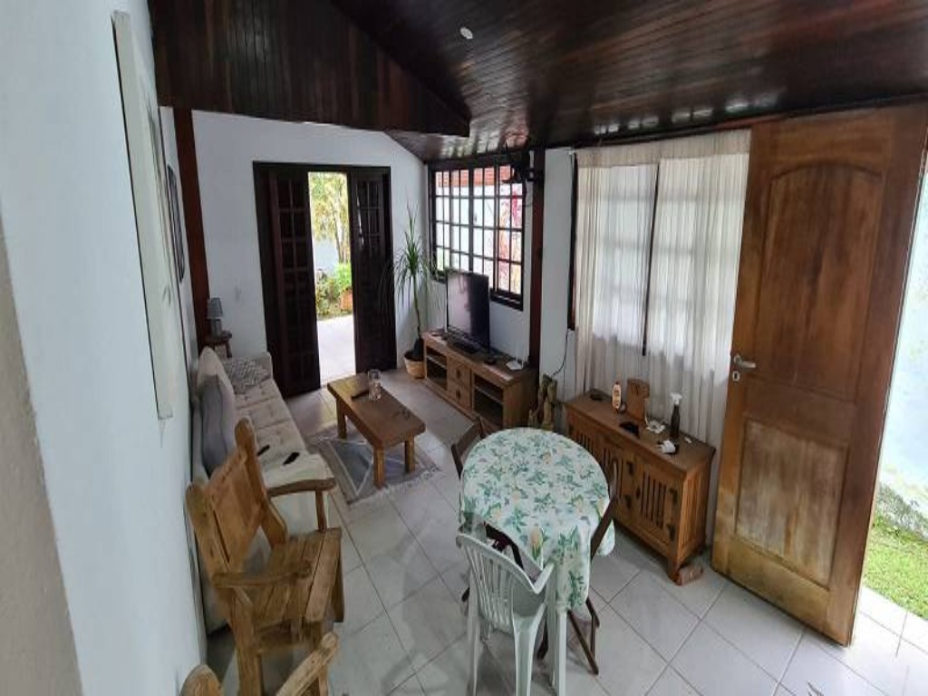 Casa residencial em são sebastião - sp, boiçucanga
