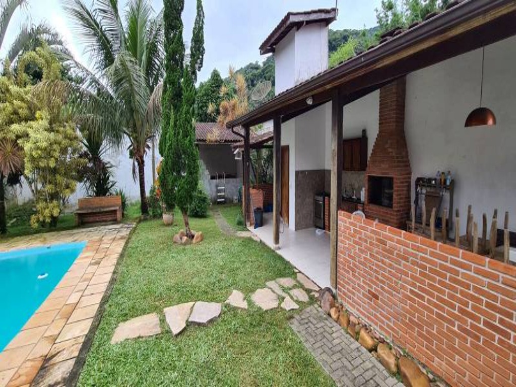 Casa residencial em são sebastião - sp, boiçucanga