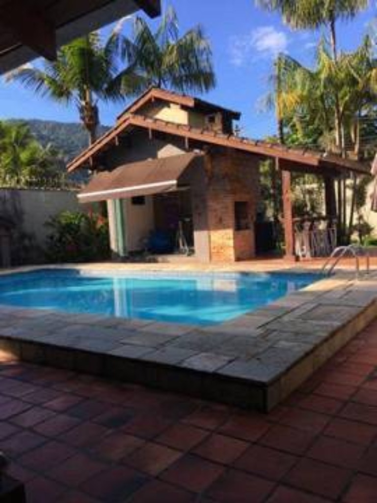 Casa residencial em são sebastião - sp, boiçucanga