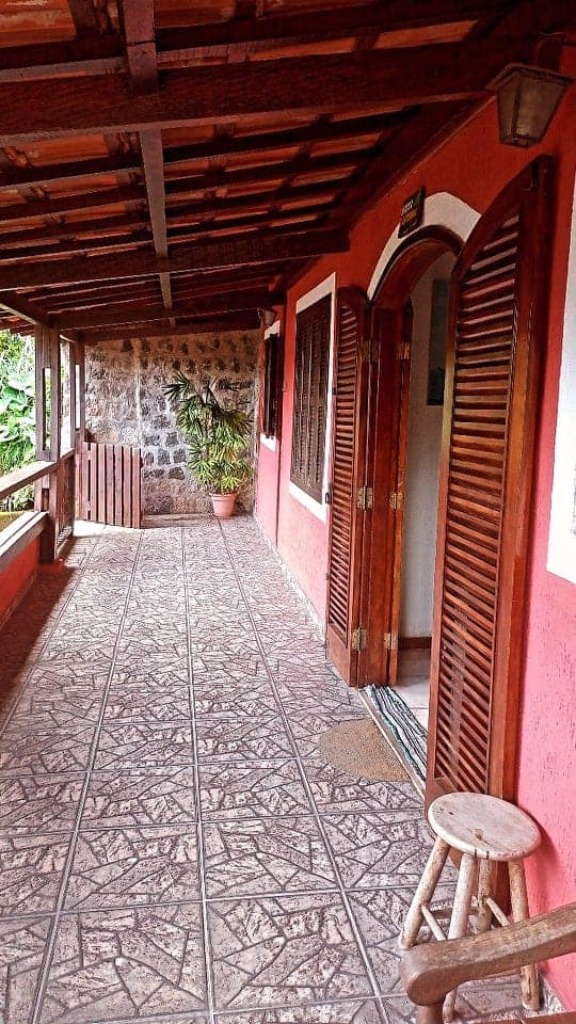 Seja dono de um pedaço do paraíso: casa em ilhabela com loca