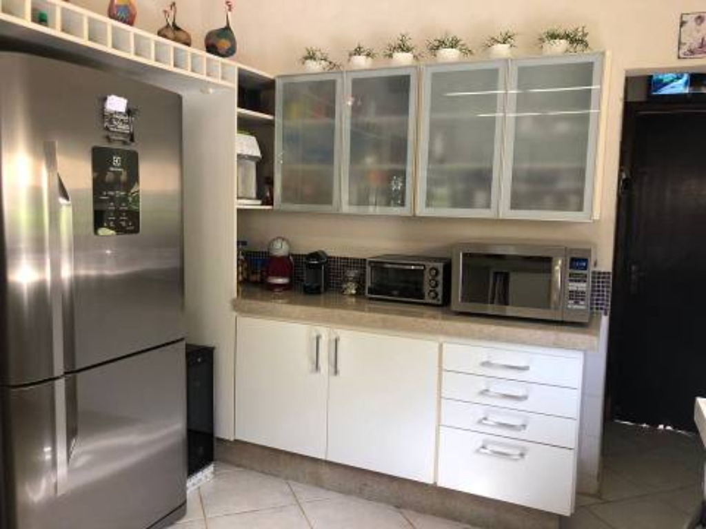 Casa residencial em são sebastião - sp, boiçucanga