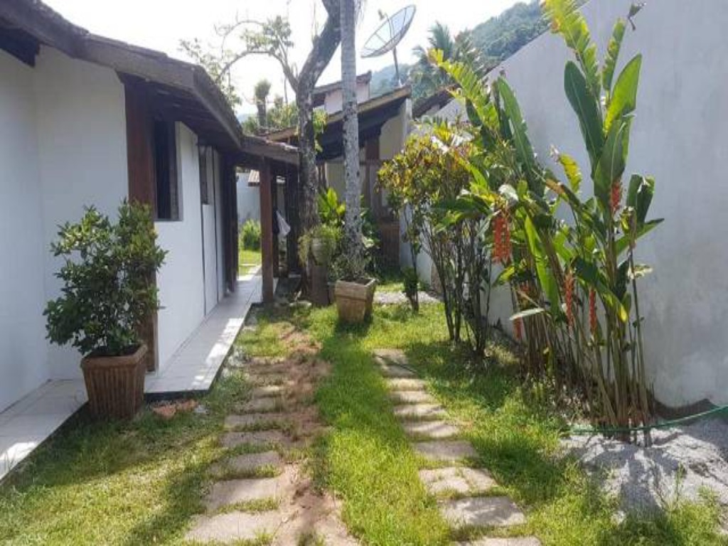 Casa residencial em são sebastião - sp, boiçucanga