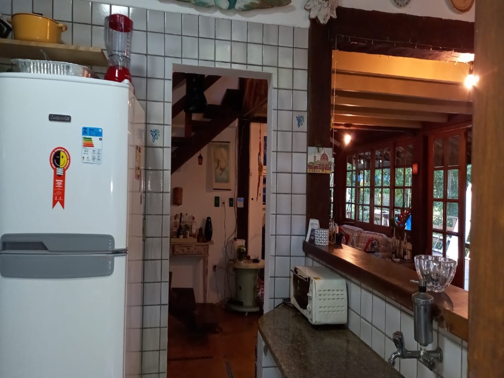 Casa residencial em são sebastião - sp, boiçucanga