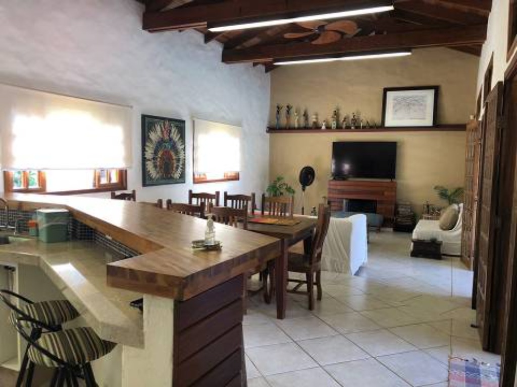 Casa residencial em são sebastião - sp, boiçucanga