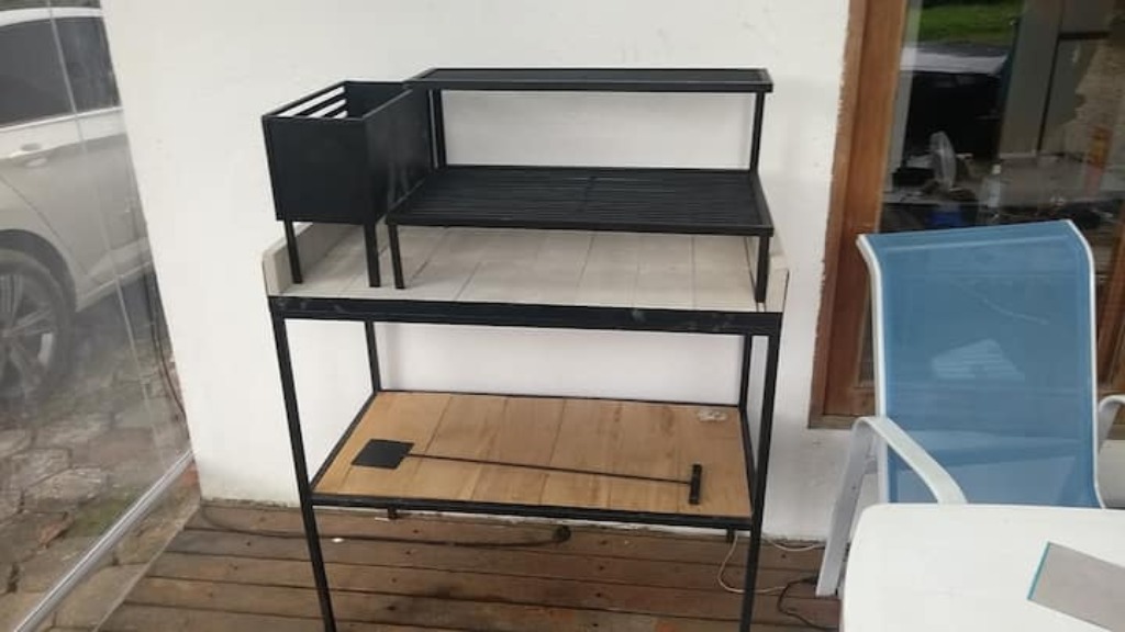 Linda casa em pauba com amplo terreno
